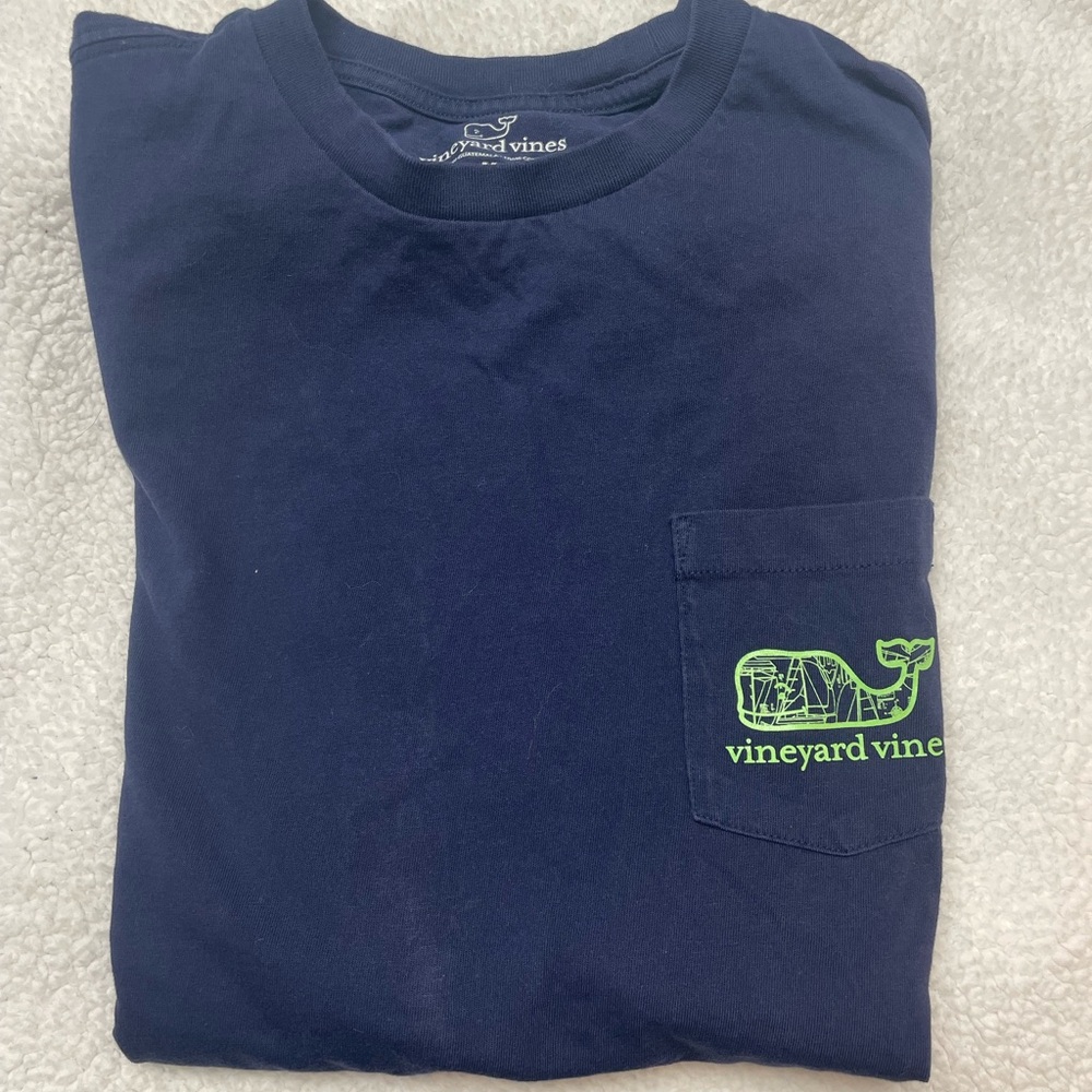Men’s Vineyard Vines Tshirt
